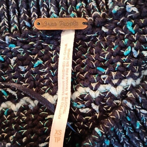 Free People Starlight Oversized Cropped Sweater - Picture 8 of 12